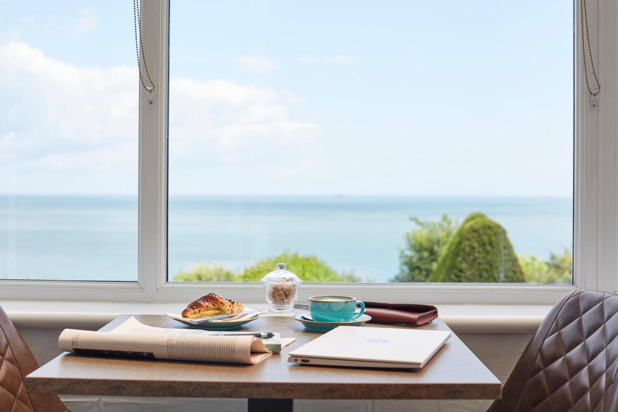 Luccombe Hall Hotel Shanklin Bagian luar foto