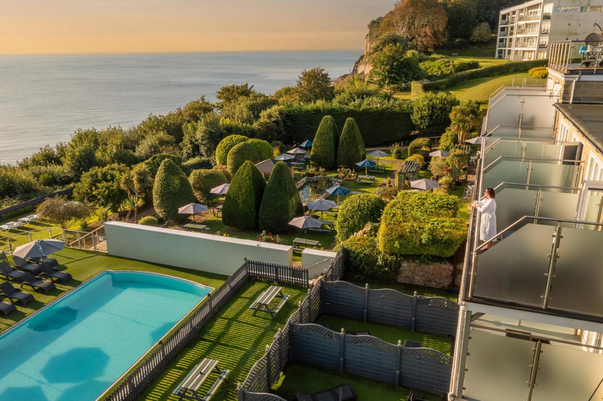 Luccombe Hall Hotel Shanklin Bagian luar foto